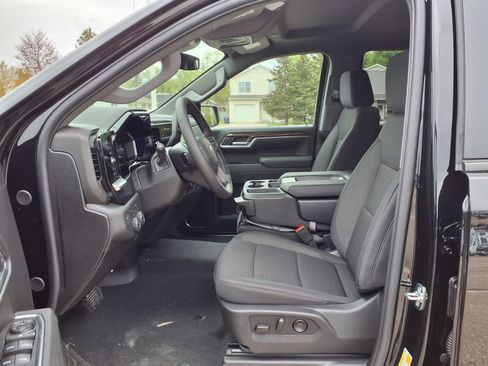 New 2026 Chevrolet Silverado 1500 LT AWD/4WD image 13