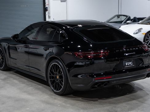 Used 2020 Porsche Panamera 4S AWD/4WD image 4