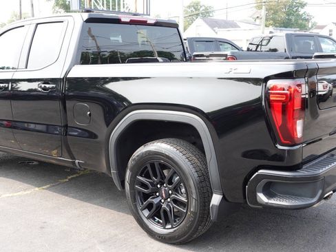 Used 2022 GMC Sierra 1500 Elevation w/ X31 Off-Road Package image 8