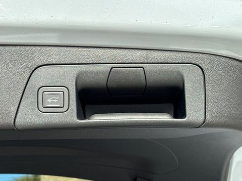 Used 2026 Buick Envision Sport Touring AWD/4WD image 10