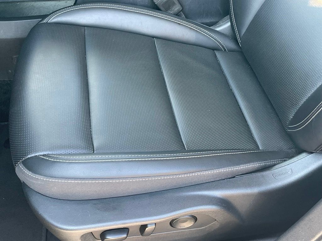 Used 2024 Buick Envision Preferred AWD/4WD image 20