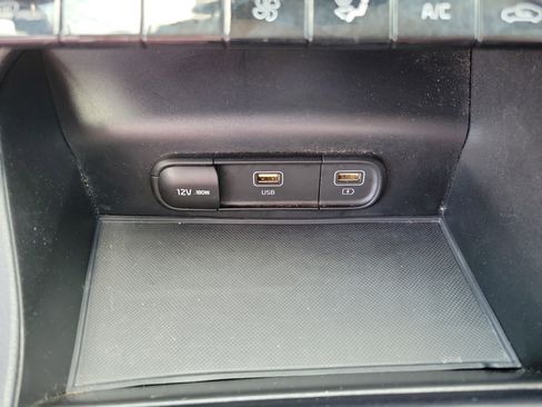 Used 2022 Kia K5 LXS FWD image 10