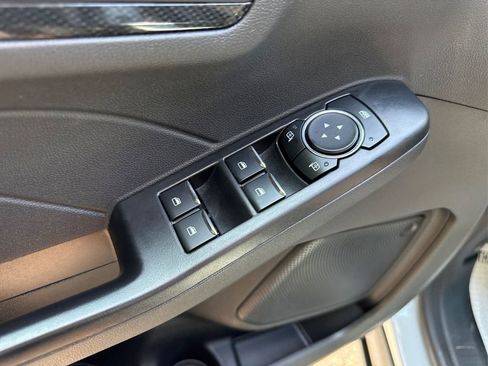 Used 2025 Ford Escape ST-Line image 33