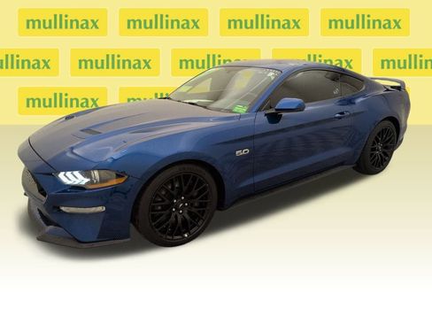 Used 2018 Ford Mustang GT Premium w/ GT Performance Package image 11