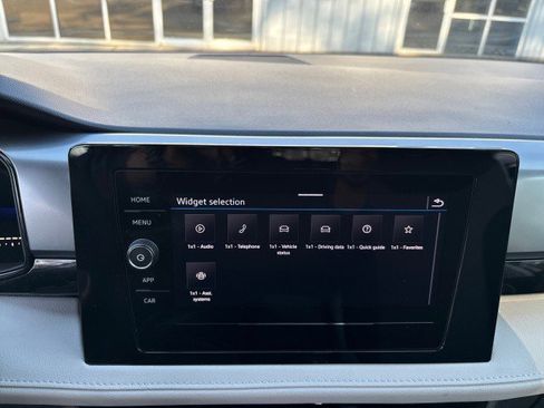 Used 2025 Volkswagen Taos S image 19