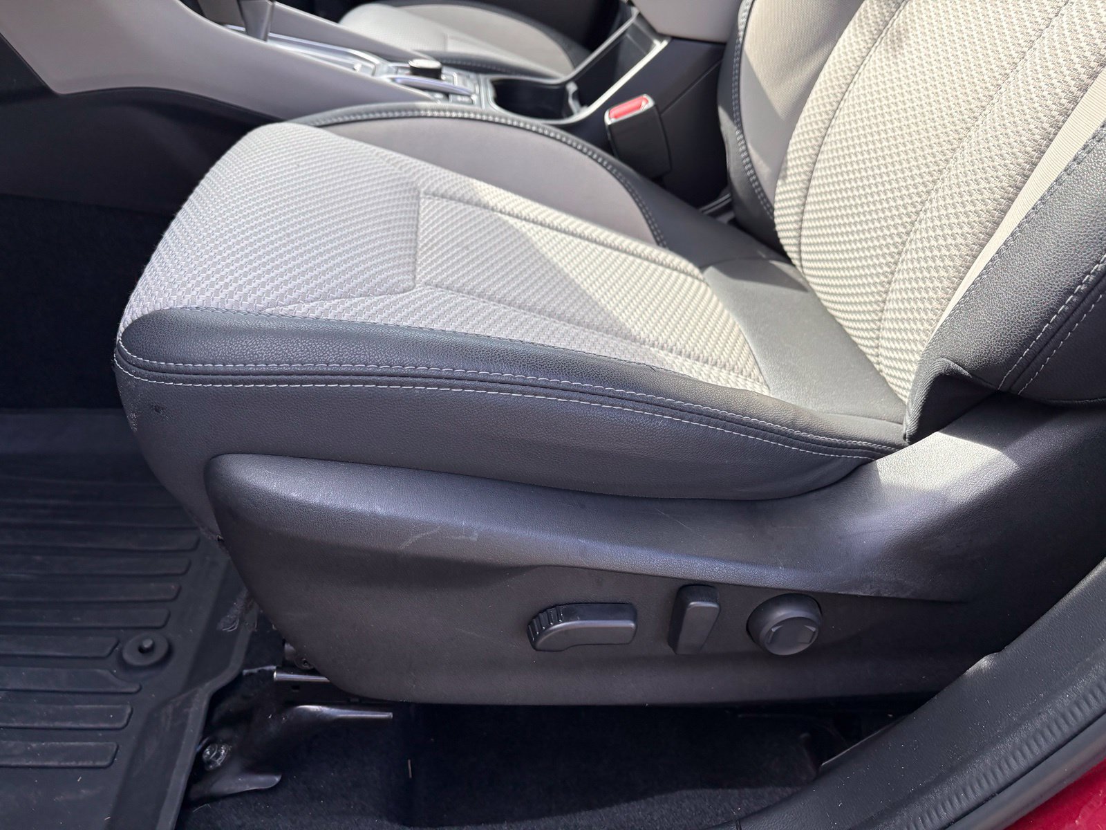 Used 2019 Subaru Forester Premium AWD/4WD image 29