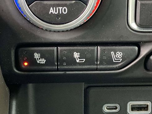 Used 2023 GMC Yukon SLT w/ Max Trailering Package image 25