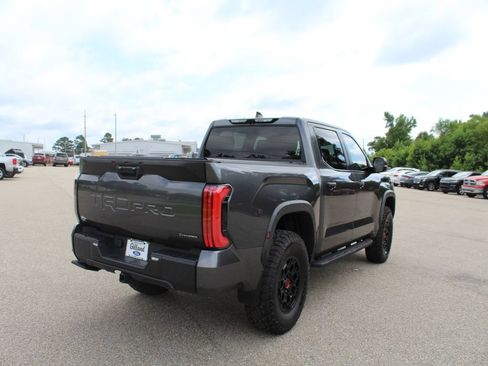 Used 2025 Toyota Tundra TRD Pro AWD/4WD image 8