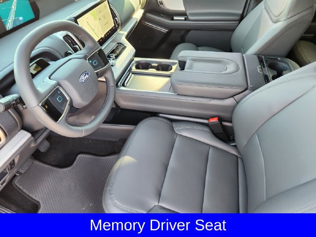 New 2027 Ford Expedition Active RWD image 11