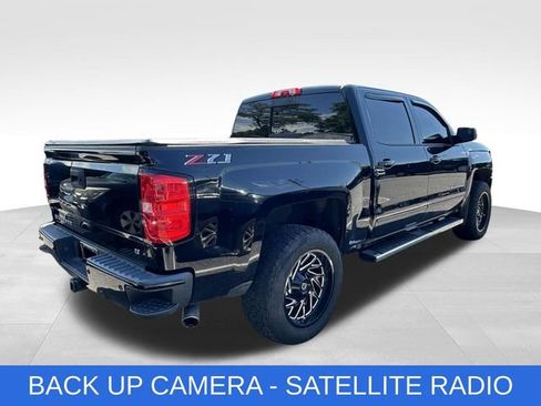 Used 2018 Chevrolet Silverado 1500 LT w/ All Star Edition AWD/4WD image 3