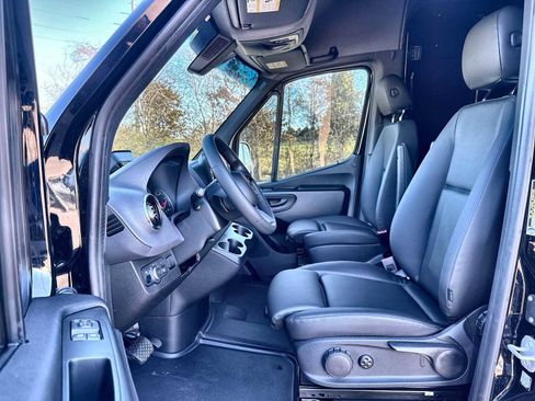 New 2026 Mercedes-Benz Sprinter 2500 image 2