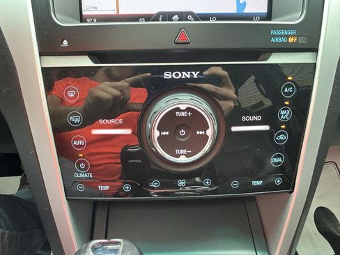 Used 2013 Ford Explorer Sport AWD/4WD image 26