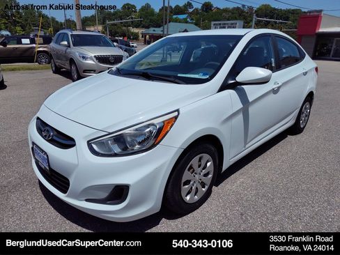 Used 2016 Hyundai Accent SE FWD image 8
