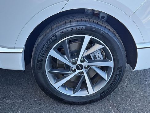 Certified 2026 Genesis GV80 2.5T Select image 12