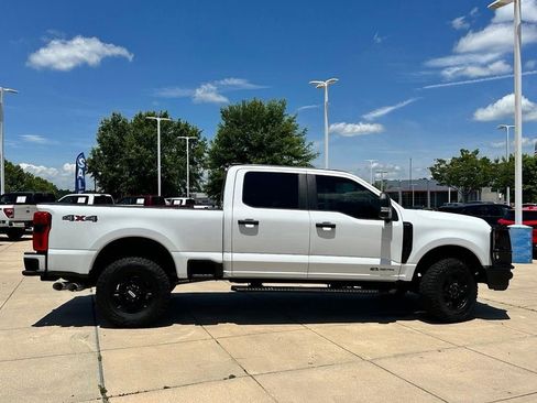 Used 2024 Ford F250 XL w/ STX Appearance Package AWD/4WD image 5