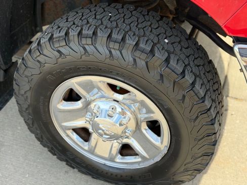 Used 2016 RAM 3500 Tradesman w/ Chrome Appearance Group image 10