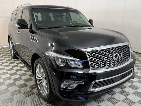 Used 2016 INFINITI QX80 Luxe w/ 22" Wheel Package image 9