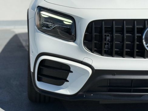 New 2026 Mercedes-Benz GLB 35 AMG 4MATIC image 7