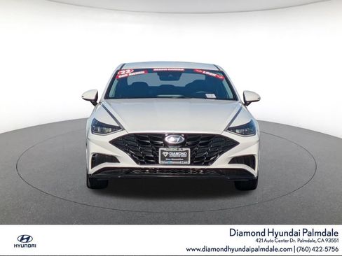 Used 2022 Hyundai Sonata SEL w/ Cargo Package FWD image 2
