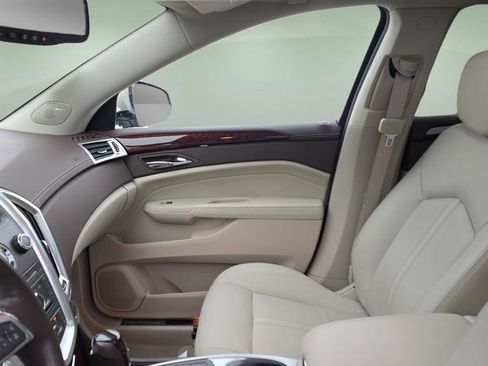 Used 2011 Cadillac SRX Luxury image 12