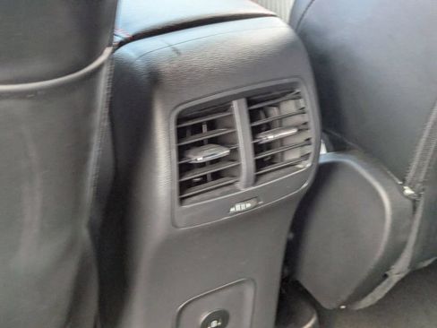 Used 2025 Ford Escape ST-Line AWD/4WD image 25