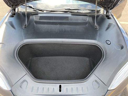 Used 2022 Tesla Model S Plaid AWD/4WD image 33