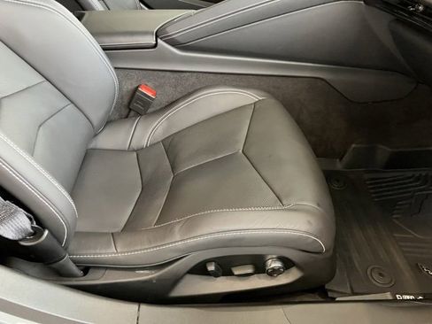 Used 2025 Chevrolet Corvette E-Ray w/ Stealth Interior Trim Package image 13