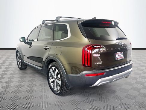 Used 2020 Kia Telluride S w/ S 8 Passenger Seating Package FWD image 5