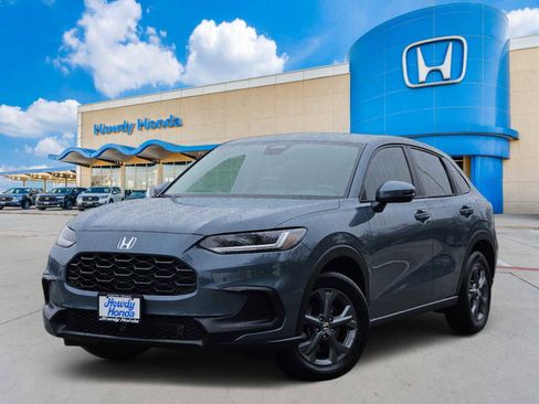 Used 2026 Honda HR-V LX image 1