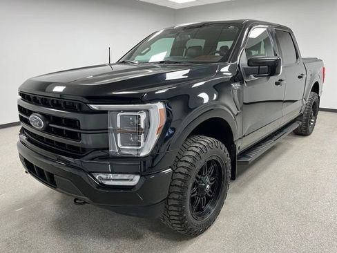 Used 2021 Ford F150 Lariat w/ Equipment Group 502A High AWD/4WD image 4
