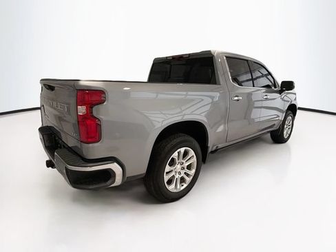 Used 2023 Chevrolet Silverado 1500 LTZ w/ Technology Package AWD/4WD image 6