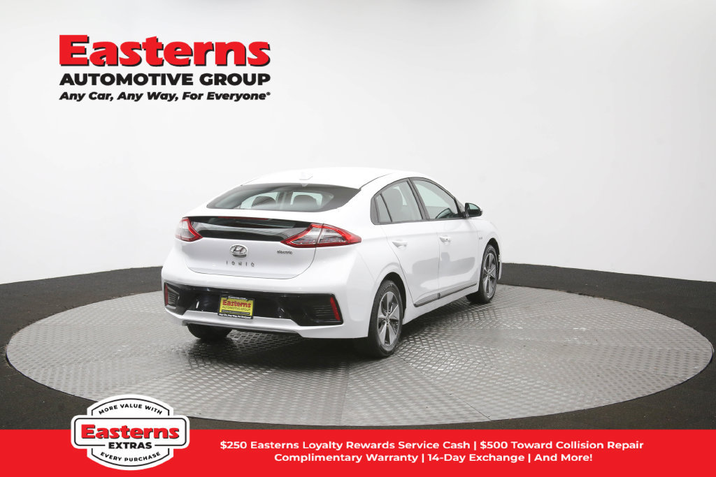 Used 2019 Hyundai Ioniq Electric FWD image 41
