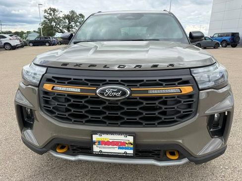 New 2026 Ford Explorer Tremor w/ Tremor Ultimate Package AWD/4WD image 38
