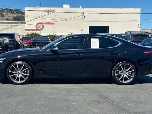 Used 2023 Genesis G70 2.0T RWD image 5
