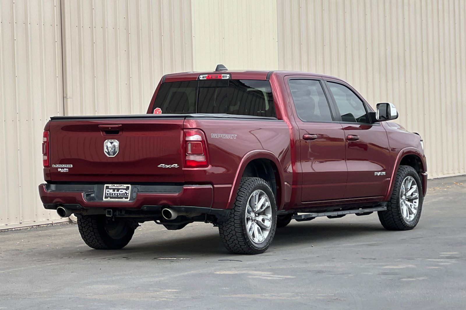 Used 2020 RAM 1500 Laramie w/ Sport Appearance Package AWD/4WD image 7