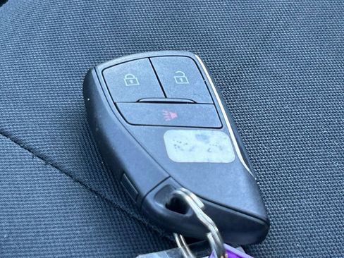 Used 2023 Chevrolet Colorado W/T image 34