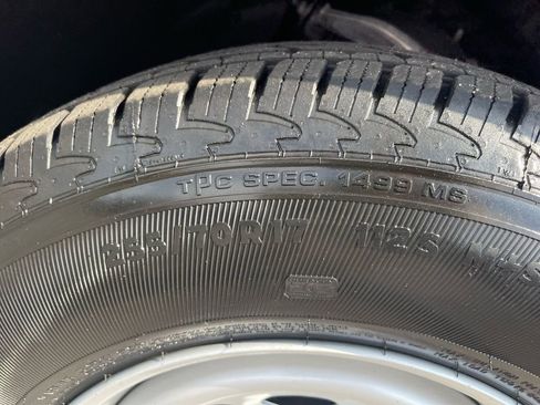 Used 2024 GMC Sierra 1500 Pro w/ Pro Value Package image 28