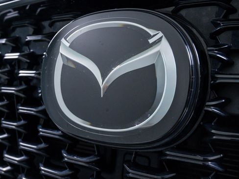 Used 2023 MAZDA CX-5 Carbon Edition image 5