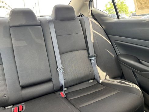 Used 2024 Nissan Altima 2.5 S image 36