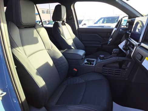 New 2025 Toyota 4Runner TRD Off-Road Premium image 31