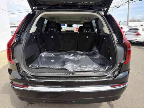 New 2026 Volvo XC90 B6 Plus w/ Protection Package Premier AWD/4WD image 5