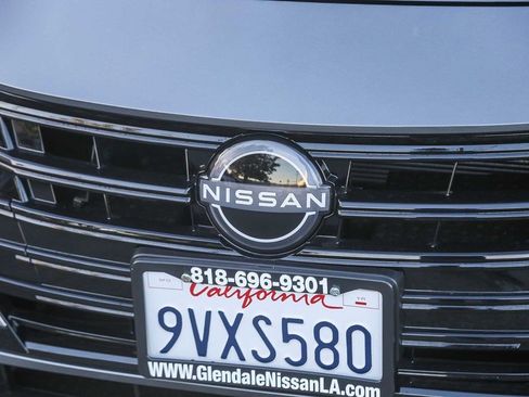 Used 2025 Nissan Versa S w/ Trunk Package FWD image 5