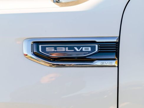 Used 2020 GMC Sierra 1500 SLT w/ SLT Premium Plus Package image 13