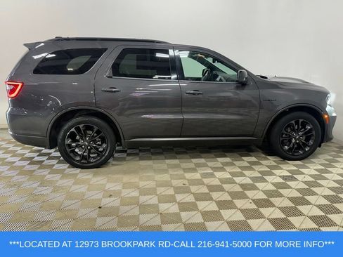 Used 2023 Dodge Durango R/T w/ Blacktop Package AWD/4WD image 4