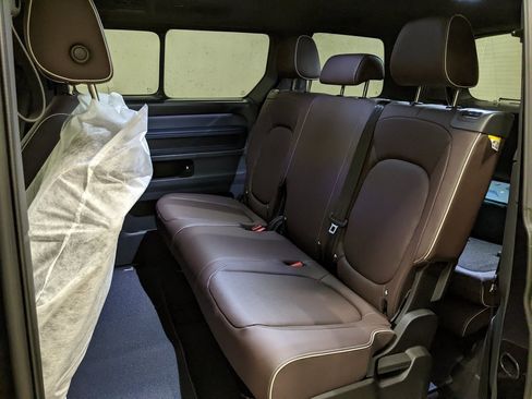 New 2025 Volkswagen ID. Buzz Pro S image 23