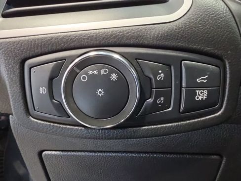 Used 2022 Ford Edge SEL w/ Convenience Package AWD/4WD image 19