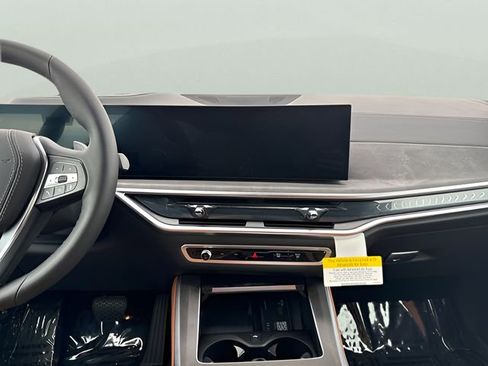 New 2026 BMW X5 xDrive50e AWD/4WD image 17