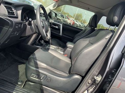 Used 2022 Toyota 4Runner Limited image 18