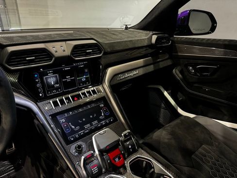 Used 2024 Lamborghini Urus Performante image 37