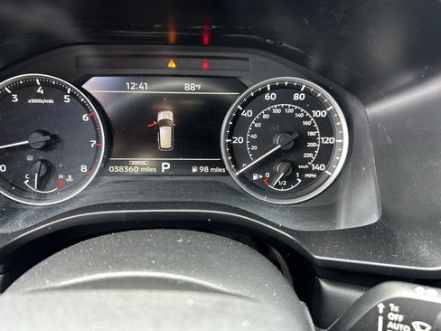 Used 2025 Mitsubishi Outlander SE FWD image 9